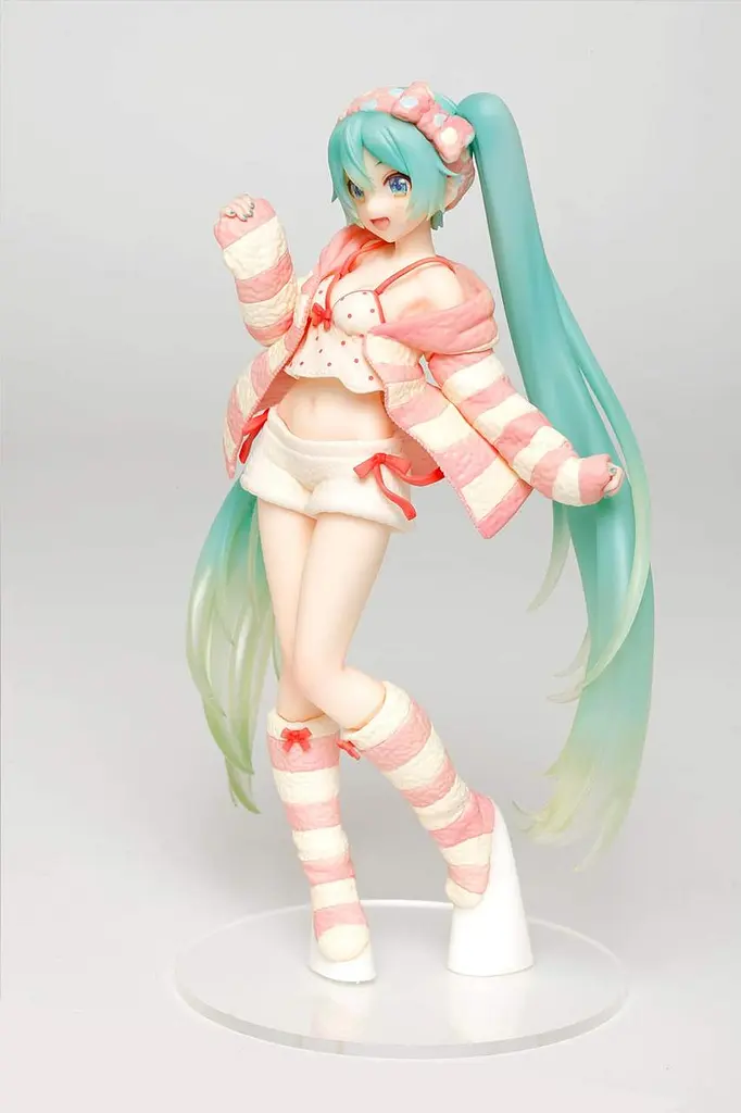 Фігурка Taito Hatsune Miku Costumes room wear ver Хацуне Міку 18 см T HM CRWv - фото 6