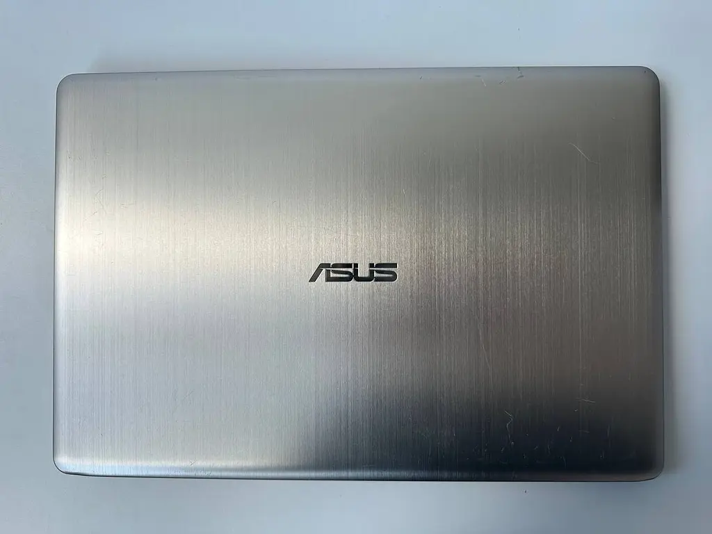 Ігровий ноутбук ASUS VivoBook Pro 15 N580GD 15.6" (i7-8750H / 16GB / SSD 256GB / GTX 1050 4GB) б/в - фото 7