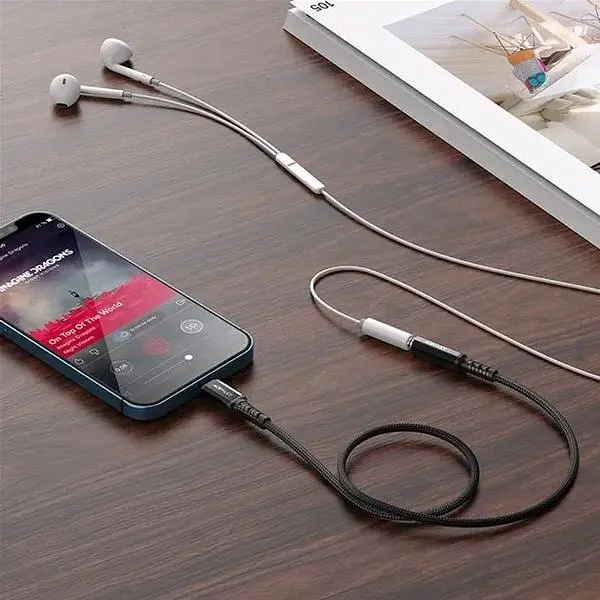 Кабель Acefast C1-05 Lightning to 3.5mm aluminum alloy headphones adapter cable Black - фото 2