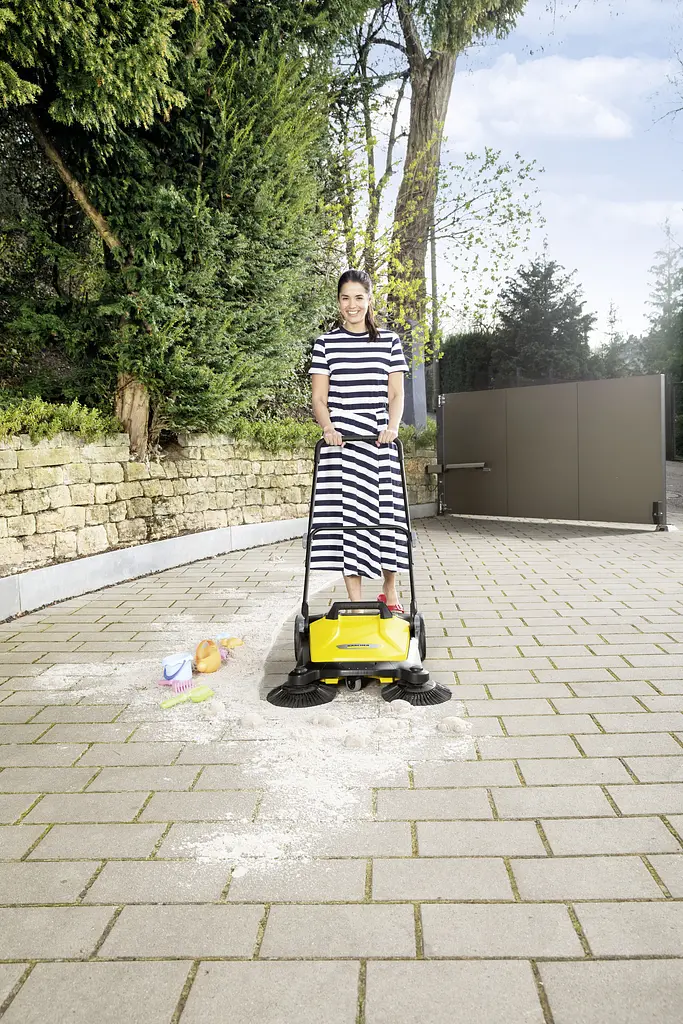 Підмітальна машина Karcher S 4 Twin (1.766-360.0) - фото 3