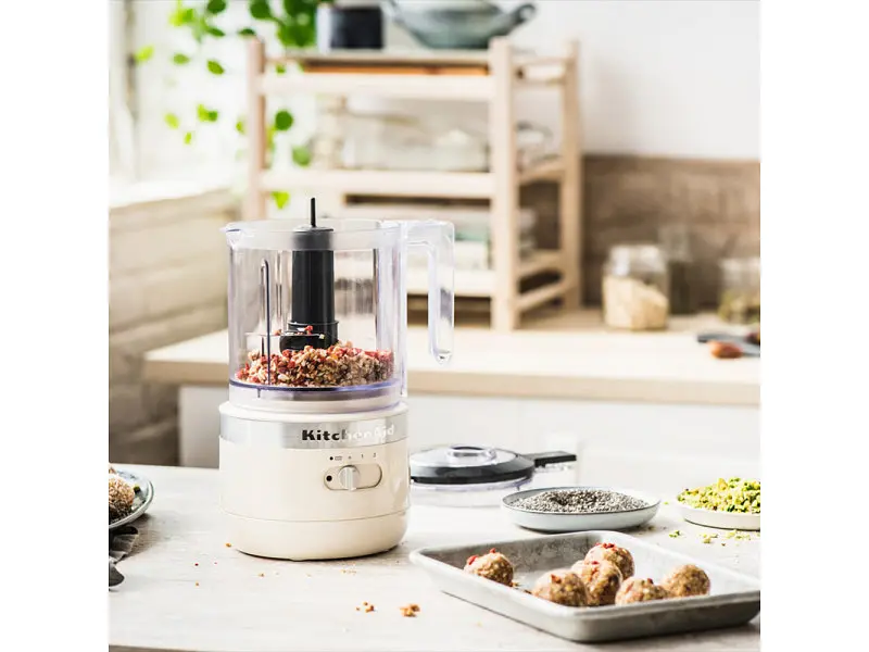 Кухонний мінікомбайн KitchenAid 5KFCB519EAC бездротовий кремовий - фото 3