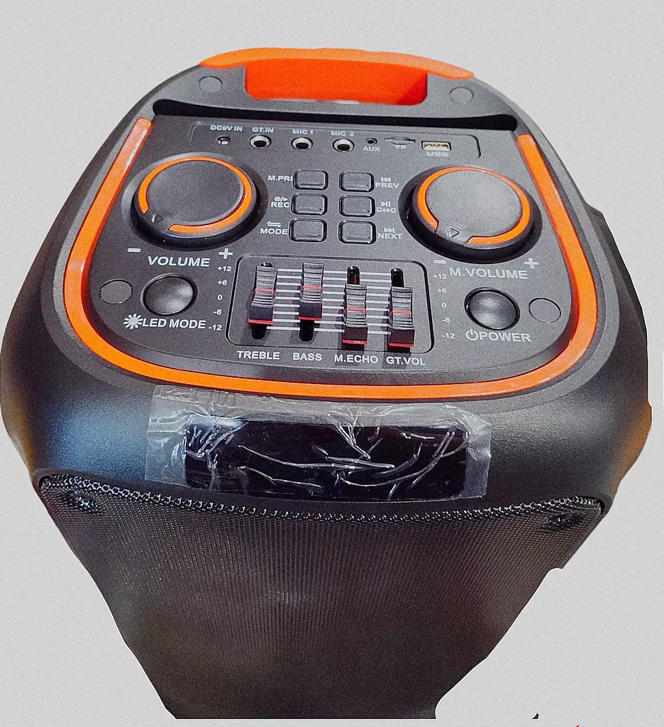 Портативная беспроводная колонка NDR-1095 8 дюймов 6000Вт - фото 10