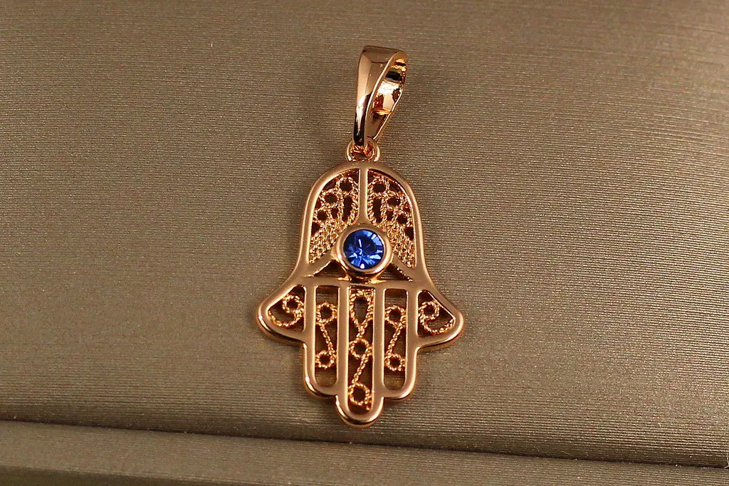 Кулон Xuping Jewelry хамса із синім камінчиком 2 см золотистий