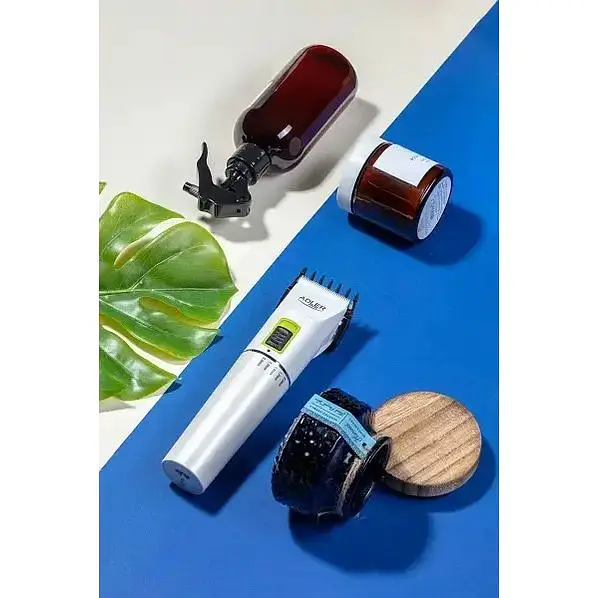 Машинка для стрижки аккумуляторная Adler AD 2827 + насадки - фото 9