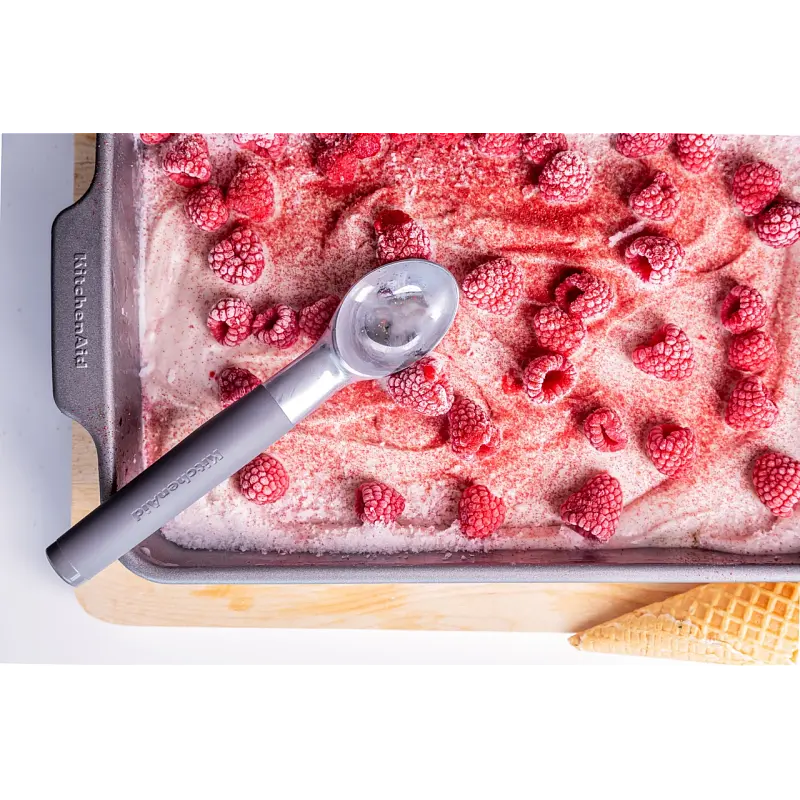 Ложка для морозива KitchenAid Classic, 21,5 см, сірий (KHA117OHCHGG) - фото 5