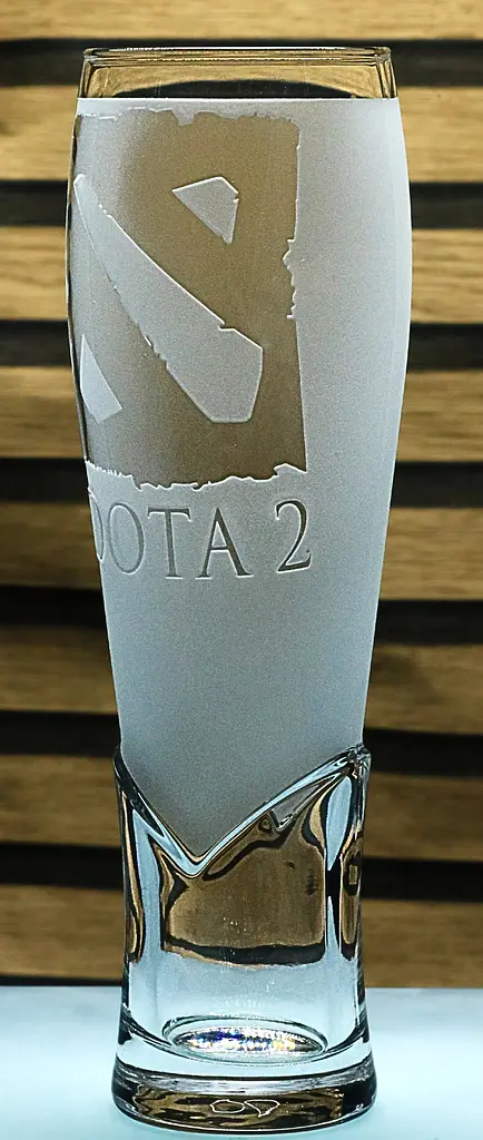 Пивний келих крафтовий 440 мл Dota 2  Дота 2 з гравіюванням скляний кухоль сувенір для геймера - фото 3