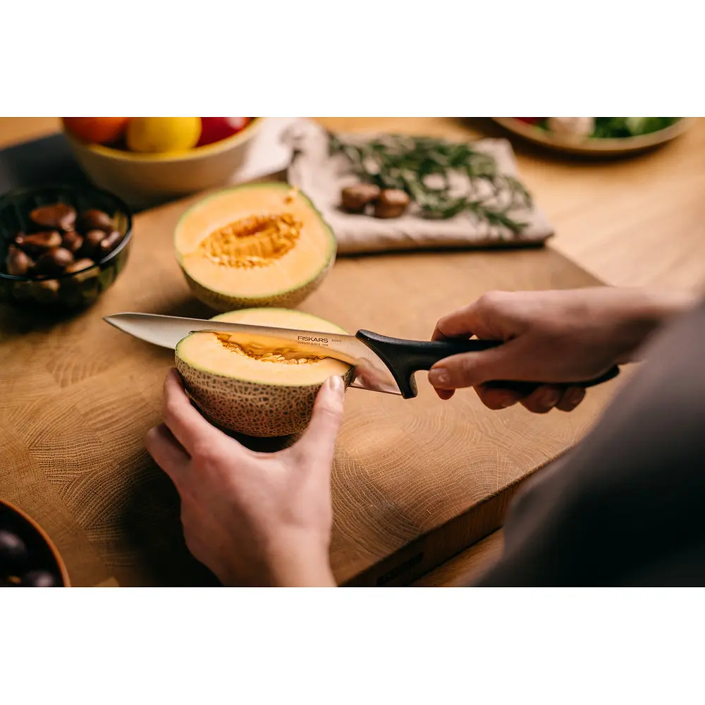 Ніж кухонний Fiskars Essential 21 см (1065566) - фото 4