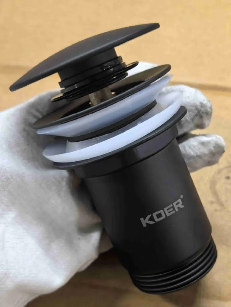 Донний клапан для раковини Koer PW-07-05 з переливом автоматичний Click-Clack 1 1/4″ Чорний KR5785 - фото 9