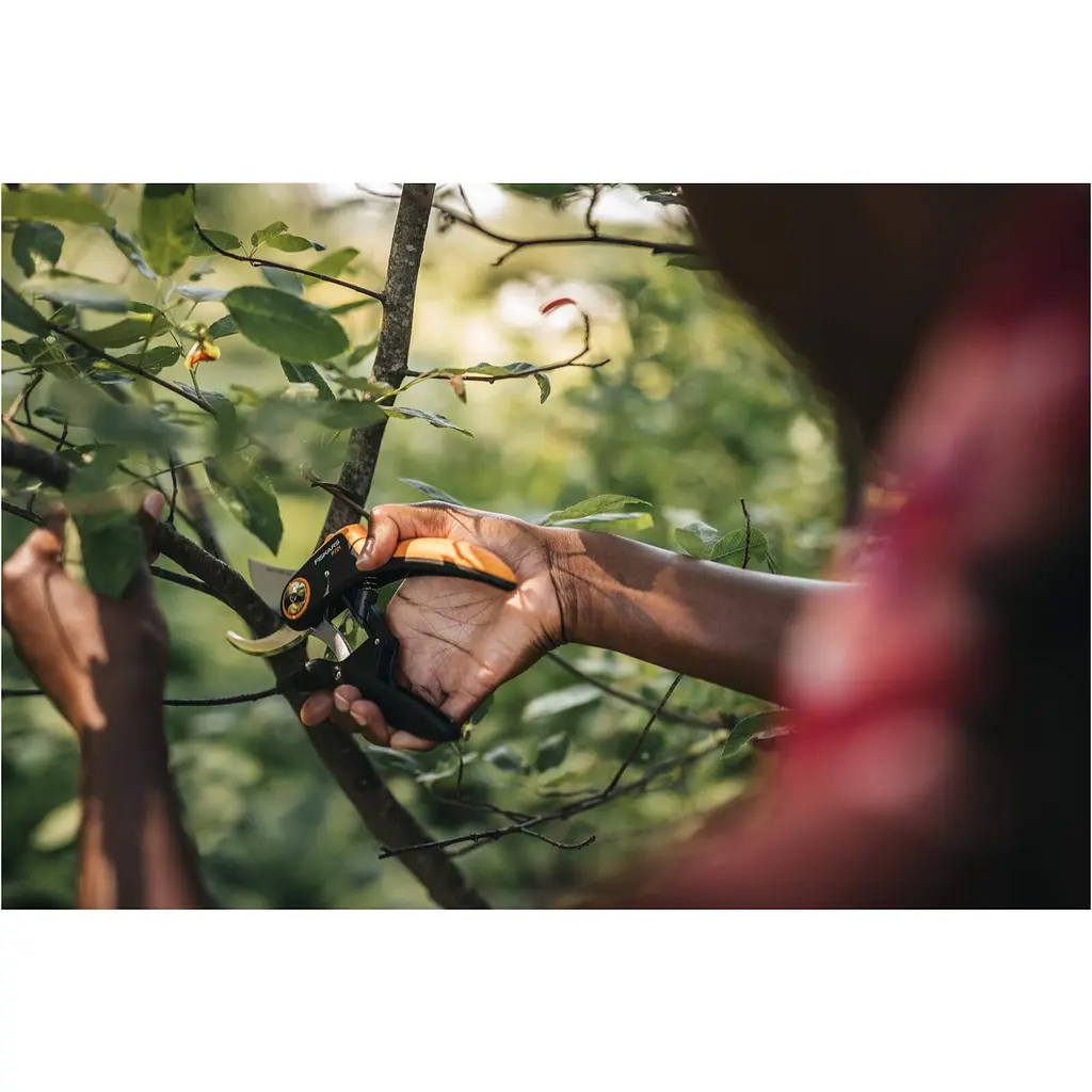 Площинний секатор Fiskars Plus P721 (1057170) - фото 4