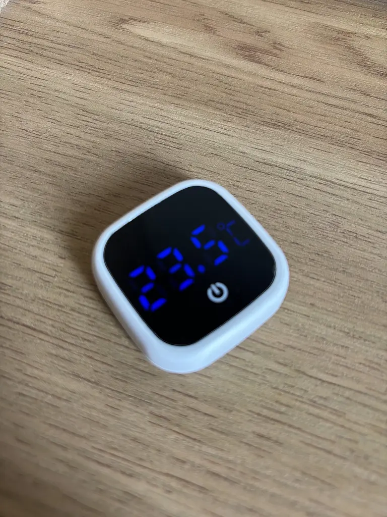 Цифровий термометр для акваріума 43×43 мм самоклеючий з LCD дисплеєм білий (SKU-165) - фото 7