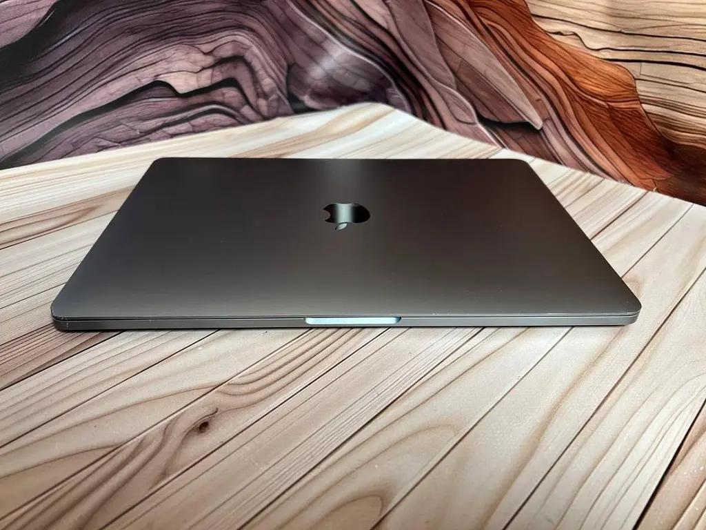 Ноутбук Apple MacBook Pro 13" A1989 i7-8559U/16/500 (C02XJ0RHJHD2) Б/в - фото 7