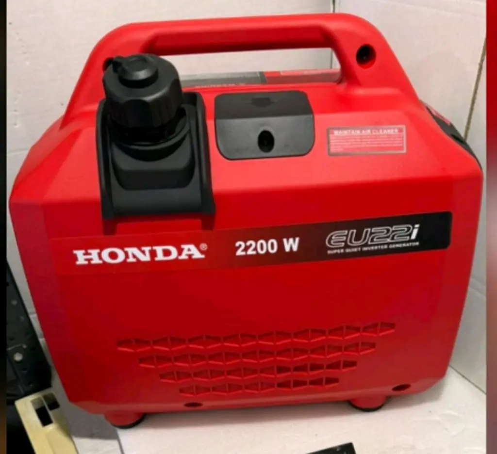 Iнверторний генератор бензиновий 2.2 кВт Honda EU22i - фото 2