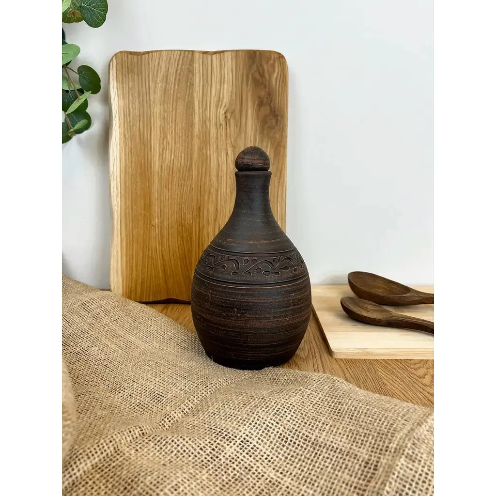 Бутылка 1 литр керамическая (глиняная) резная без ручки декор - фото 3