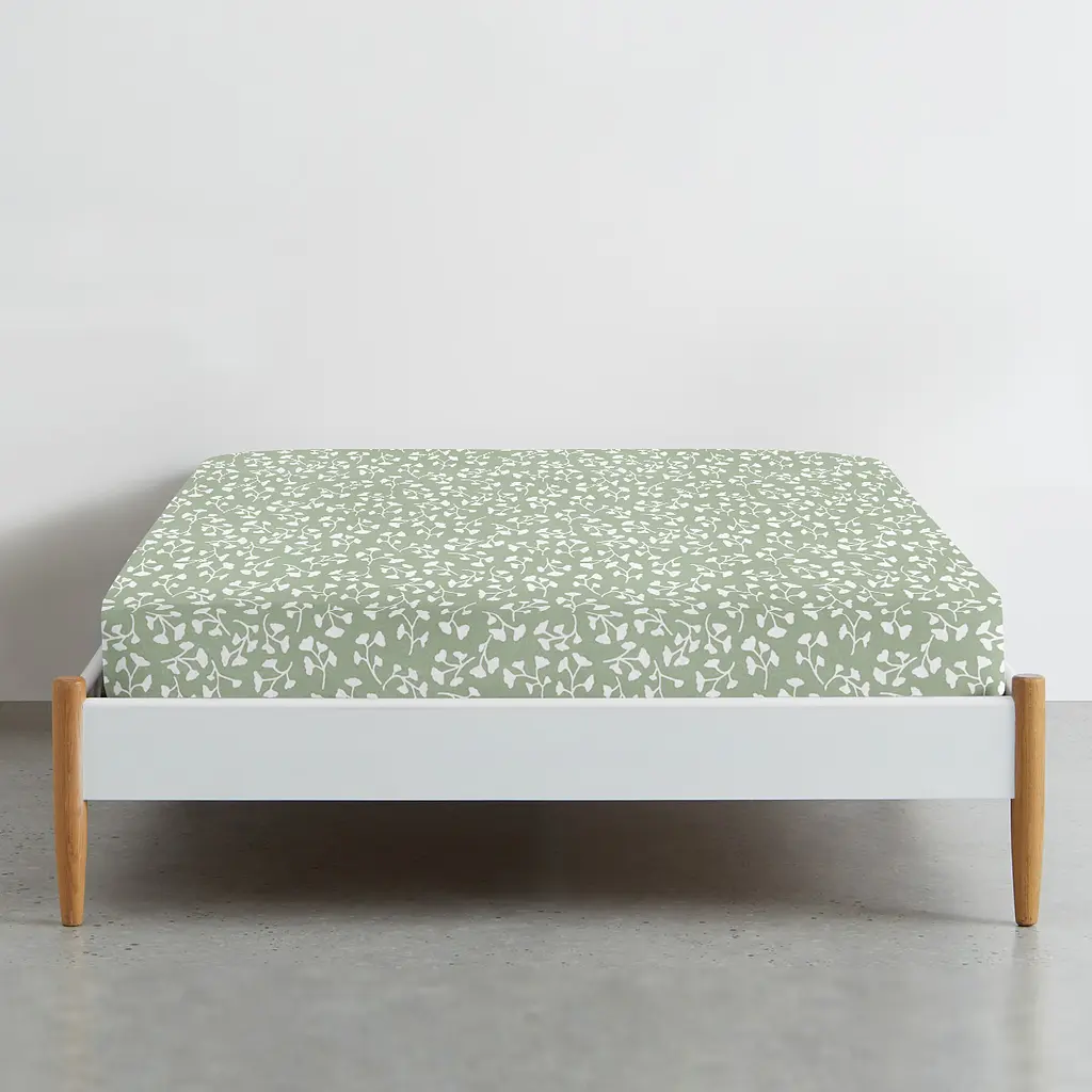 Простирадло Cosas на резинці в дитяче ліжечко 60х120 floret cs5, зелений (FoliageMiniWhiteGreen_120) - фото 2