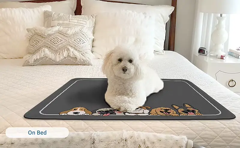 Літня охолодна підстилка для собак Derby Ice Silk Summer Pet Cooling Mat Dogs Smile 85х120 см - фото 7
