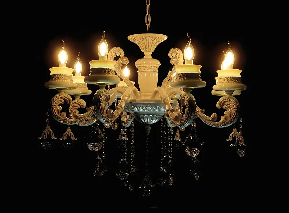 Люстра свічка LED Splendid Ray L77517/8, 8 ламп E14, білий, сріблястий, висота 70-100 см, сучасний стиль для дому - фото 3