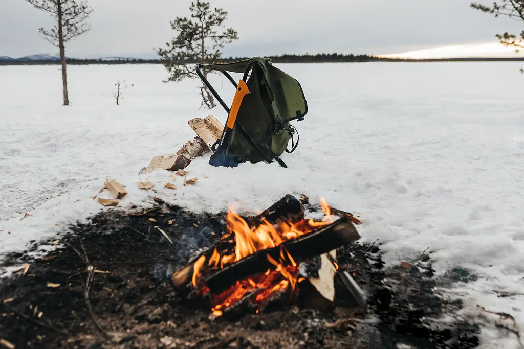 Сокира Fiskars туристична X7 35.4см 640 г (1015618) - фото 6