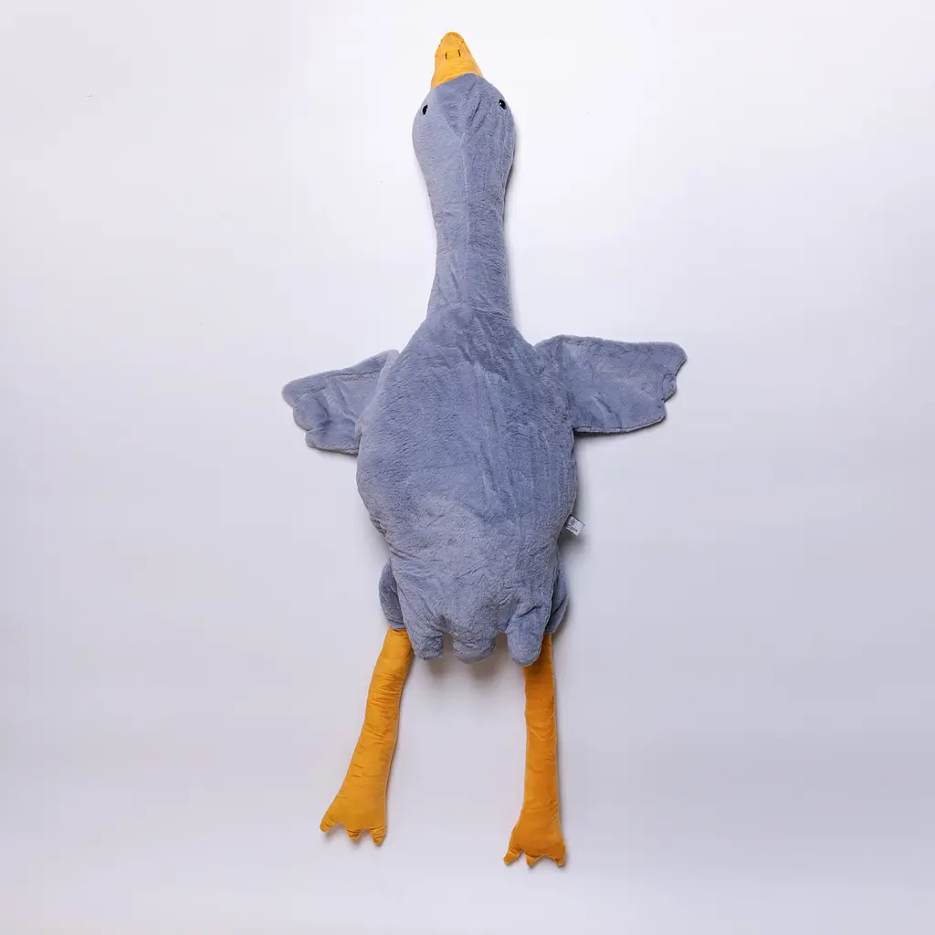 Мягкая игрушка-подушка с пледом внутри Гусь-обнимусь 135 (см) 3 в 1 Серый Colorful Home 520-6G - фото 4