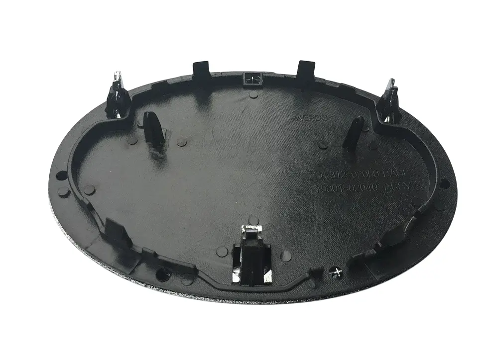 Емблема решітки Toyota Corolla (2008 – 2013р) 140х95 мм (на 3 штифтах) OEM 75312-02050 75301-02040 (Завод) - фото 2