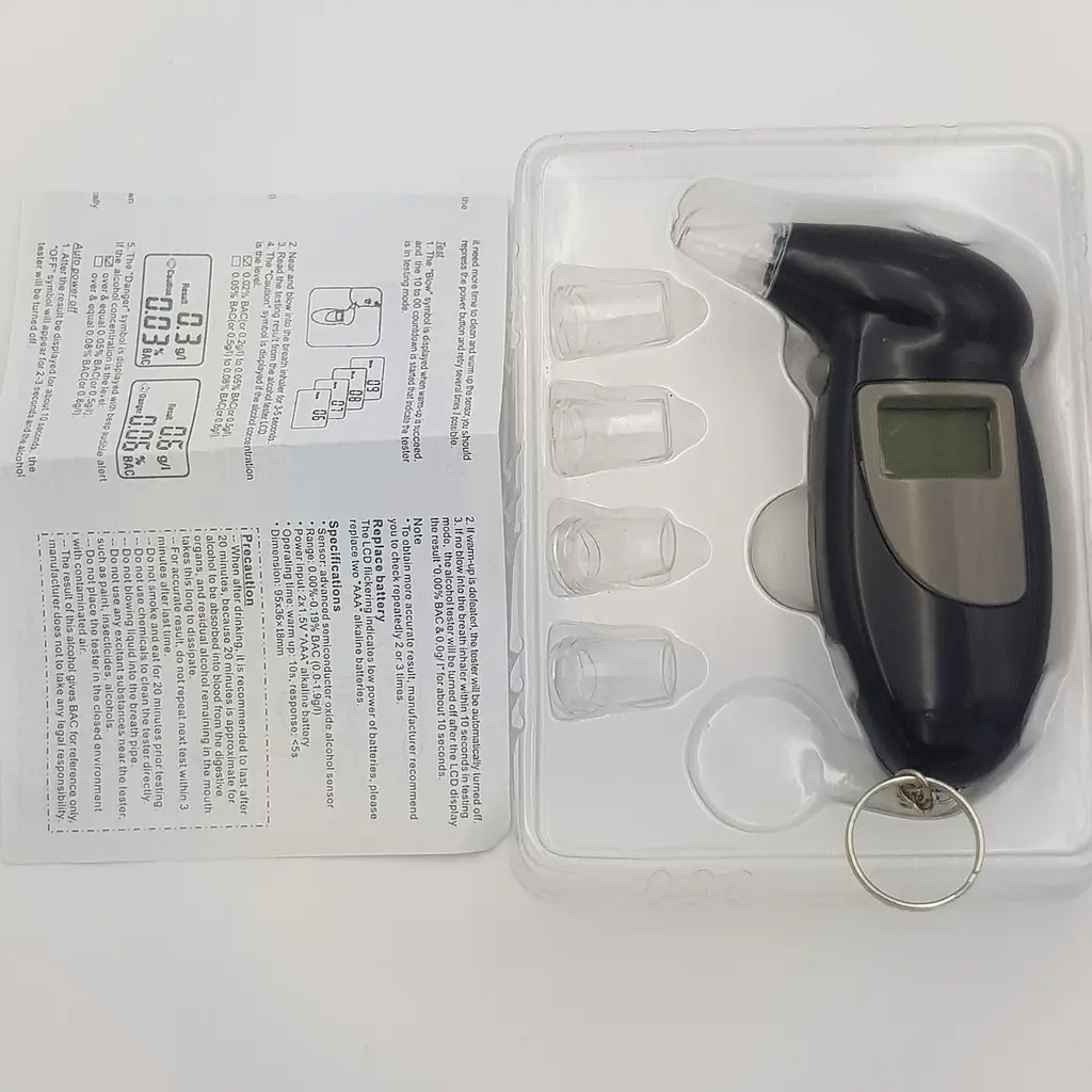 Персональний алкотестер цифровий з підсвічуванням та 4 мундштуками Digital Breath Alcohol Tester - фото 12
