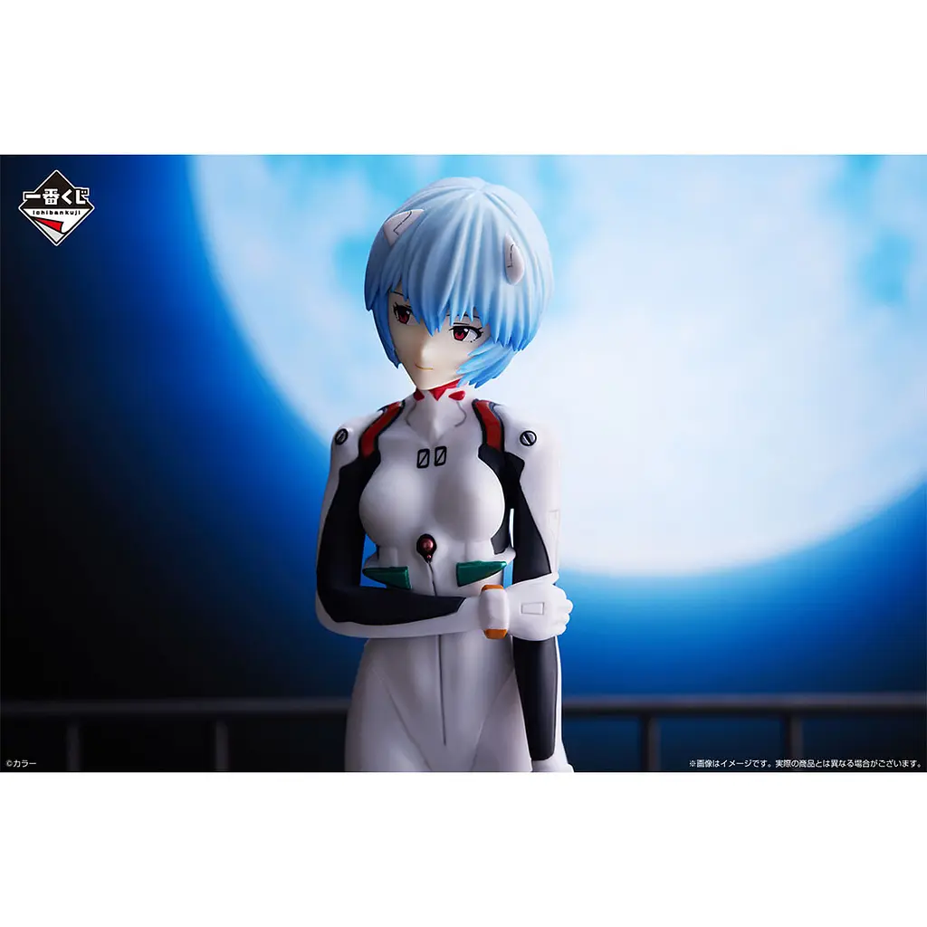 Фигурка Bandai Аянами Рей Евангелион Rei Ayanami Evangelion в черном костюме 21 см B EVA AR B 21 - фото 2