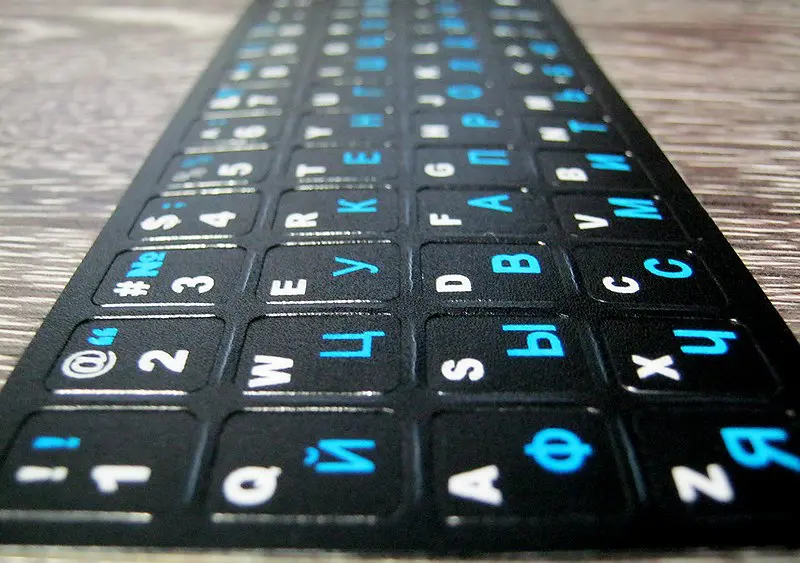 Наклейки на клавіатуру KeyBoard 11х13 мм сині літери Black - фото 3