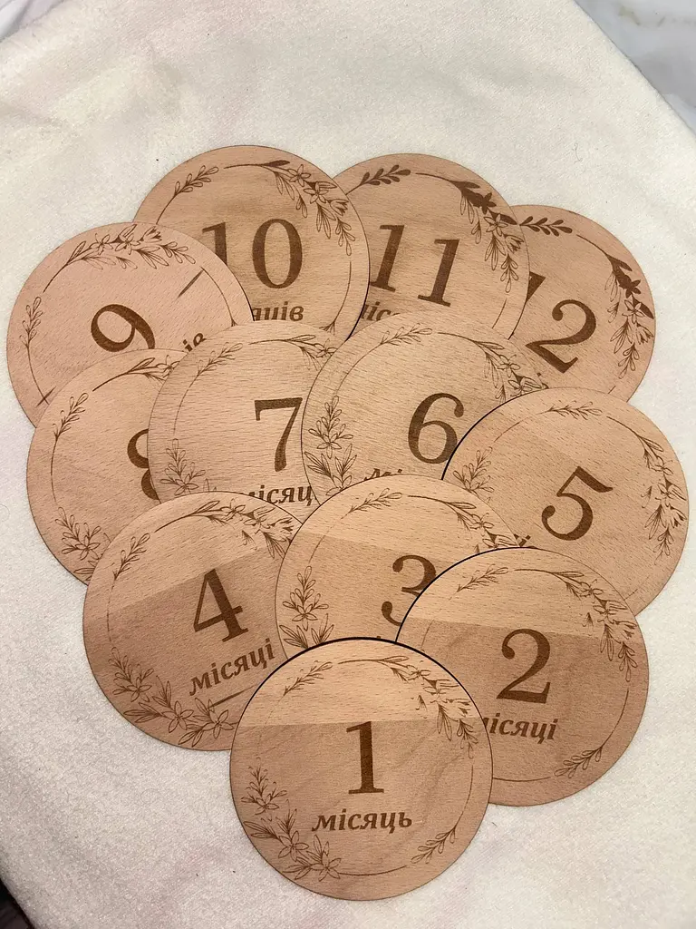 Дитячі карточки для фотосесії "12 місяців" з фанери - фото 3