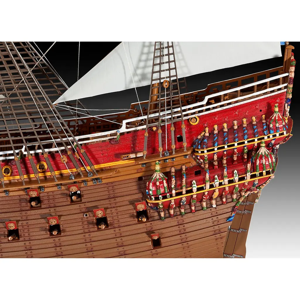 Сборная модель-копия Revell Шведский королевский военный корабль Vasa 1:150 (RVL-05414) - фото 7