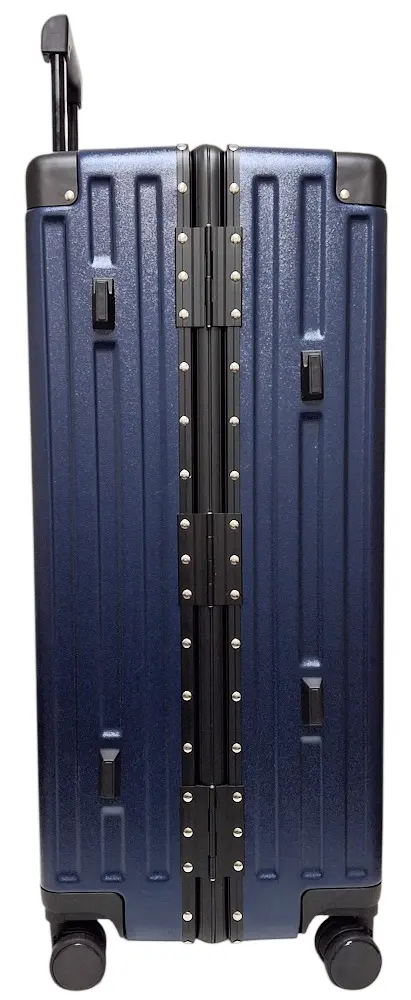 Валіза велика L Madisson Snowball 66503 L 74x49x31 см 100% полікарбонат на клямках Темно-синій - фото 9