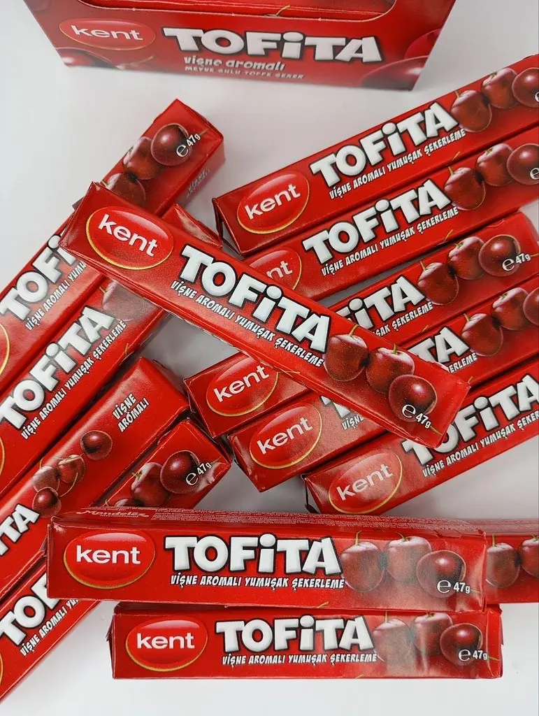 Жувальні цукерки TOFITA вишня 47г 20шт уп