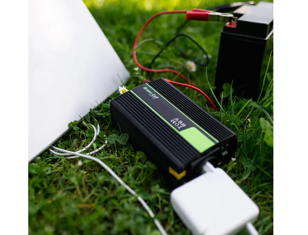 Перетворювач напруги інвертор Green Cell 12V на 230V 1000W/2000W чиста синусоїда - фото 7