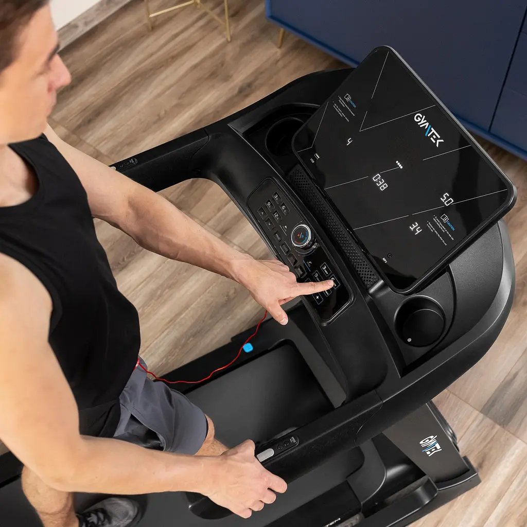 Бігова доріжка GYMTEK XT800 - фото 6