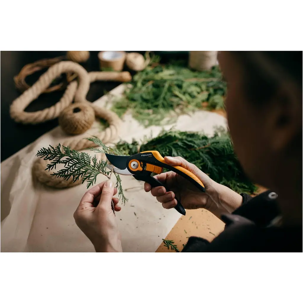 Площинний секатор Fiskars Plus P541 (1057169) - фото 5