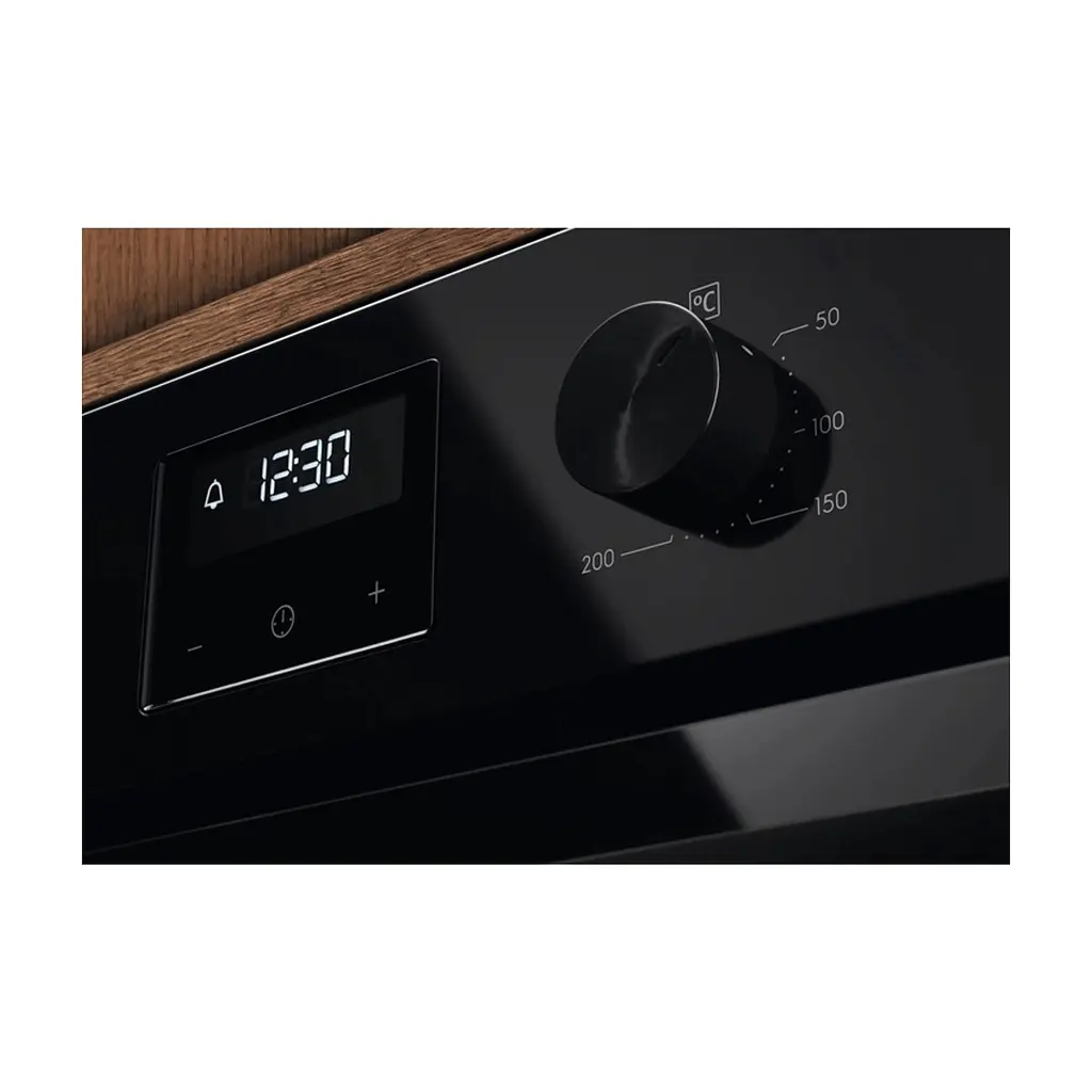 Духовой шкаф Electrolux LOFGF00BK - фото 3