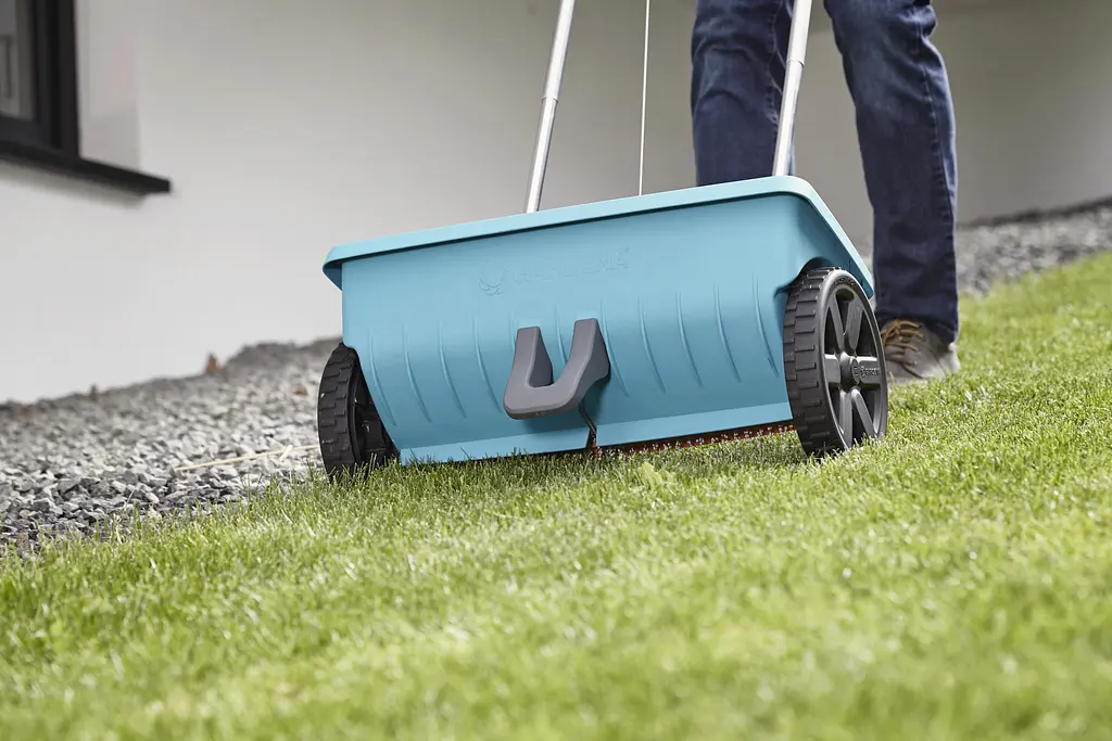 Разбрасыватель-сеялка Gardena L 12.5 л (00432-20.000.00) - фото 3