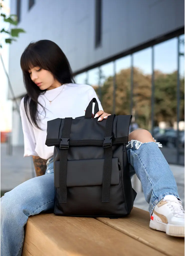 Жіночий рюкзак Sambag RollTop Milton чорний 41 x 30 x 16 см (24251001) - фото 6