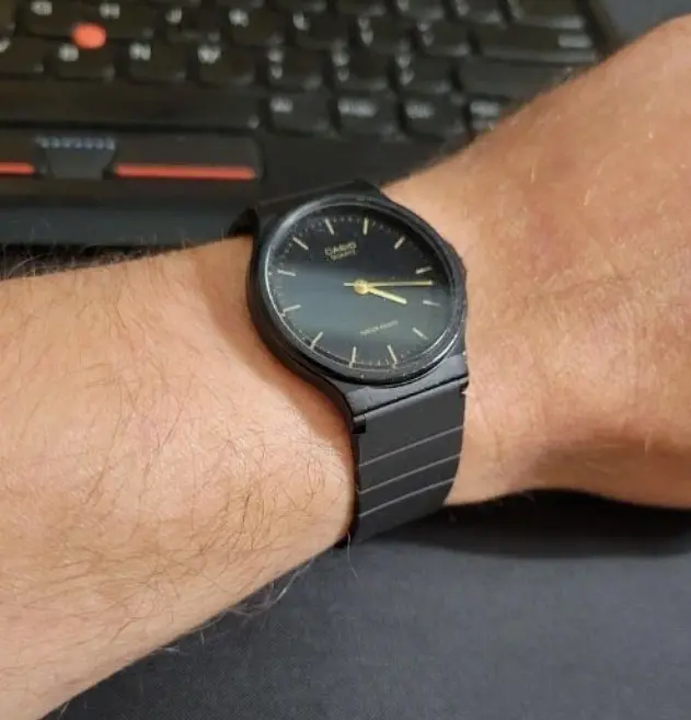 Годинник Casio MQ-24-1ELLCF - фото 6