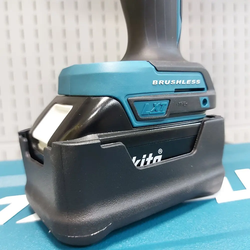 Захист гумовий для акумуляторів LXT Makita 422807-8 - фото 5