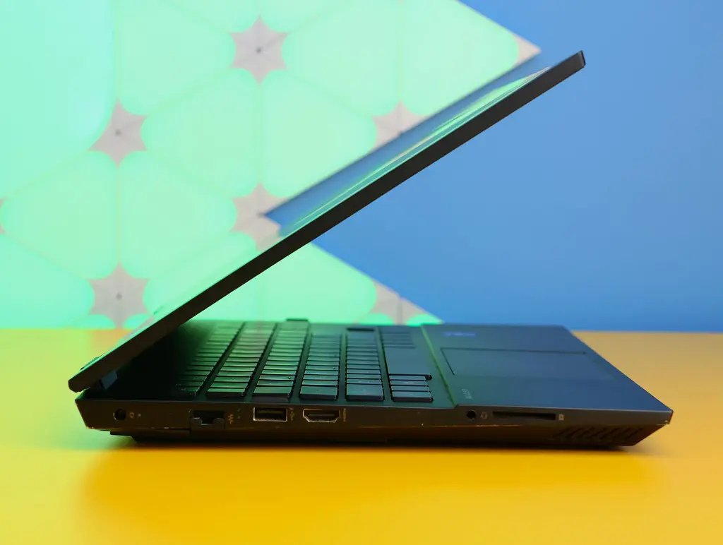 Ноутбук HP OMEN 15-ek1075cl (50V63UA) Б/У [161567] - фото 3