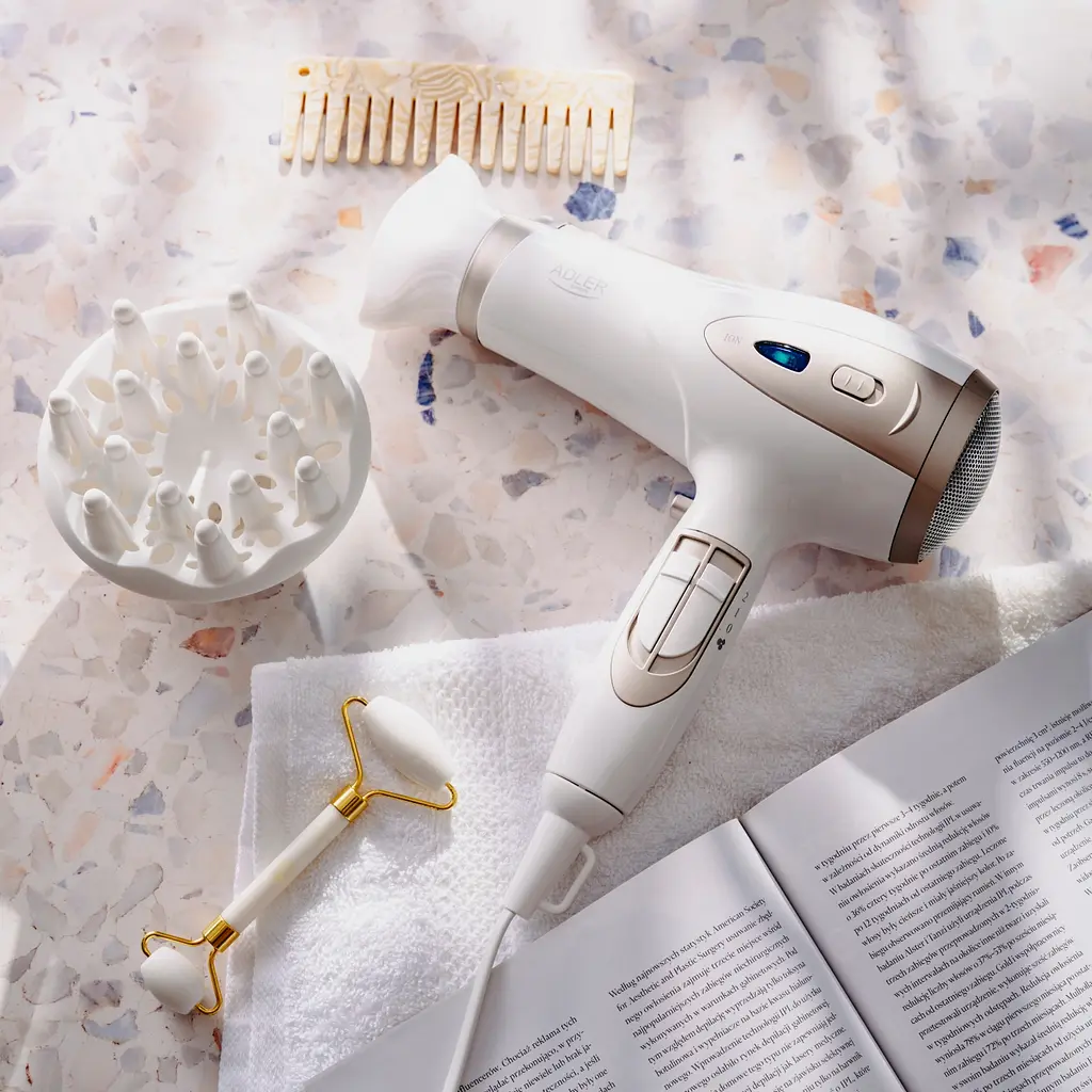 Фен Adler AD 2248 white champagne 2200Вт/ 2 швидкості/ хол.обдув/ темп.режимів-3/ іонізація/ дифузор - фото 4