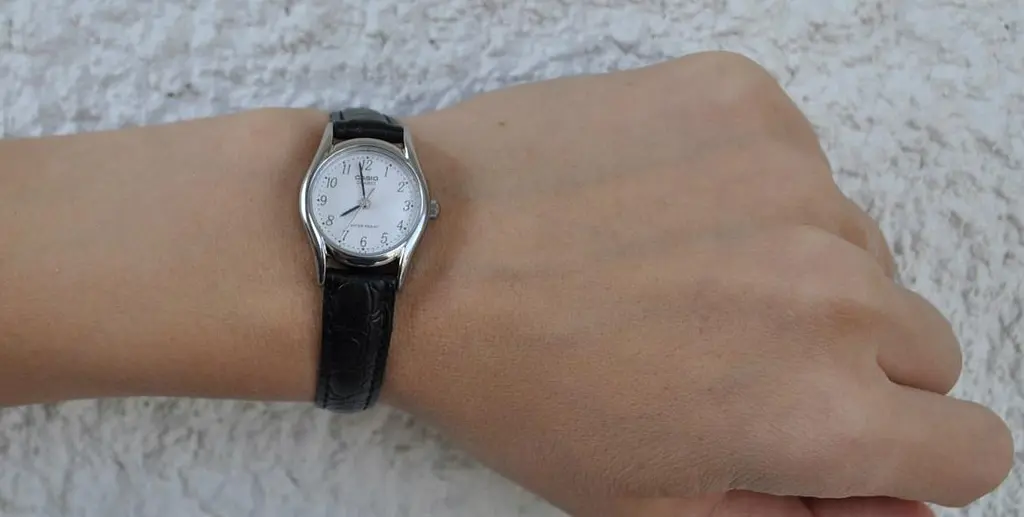 Годинник Casio LTP-1094E-7BDF - фото 2