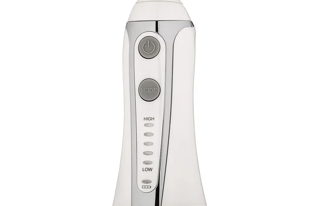 Іригатор портативний Ardesto POI-H350W для очищення зубів та ясен акумуляторний іригатор 7 насадок та 5 режимів тиску чаша 300 мл із захистом IPX7 Білий - фото 6