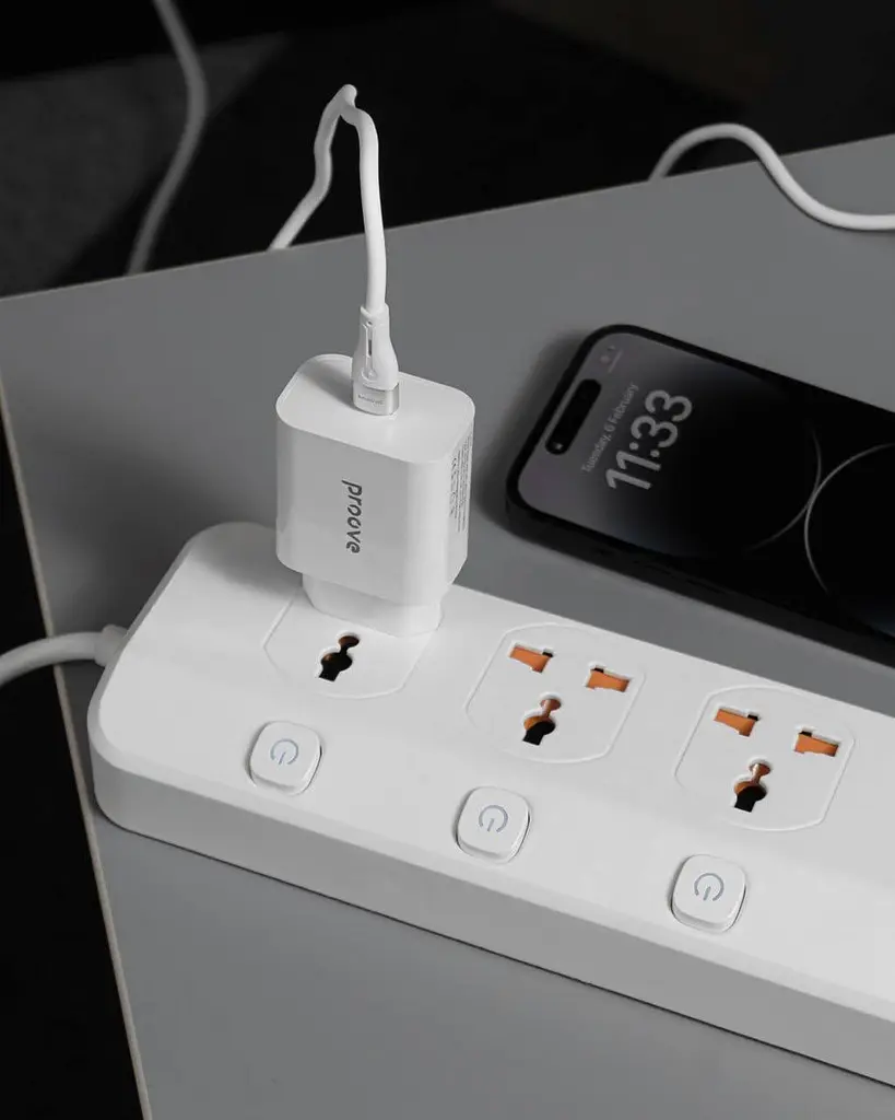 Зарядное устройство набор с кабелем Proove Rapid 30 W (Type-C to Type-C cable) - фото 4