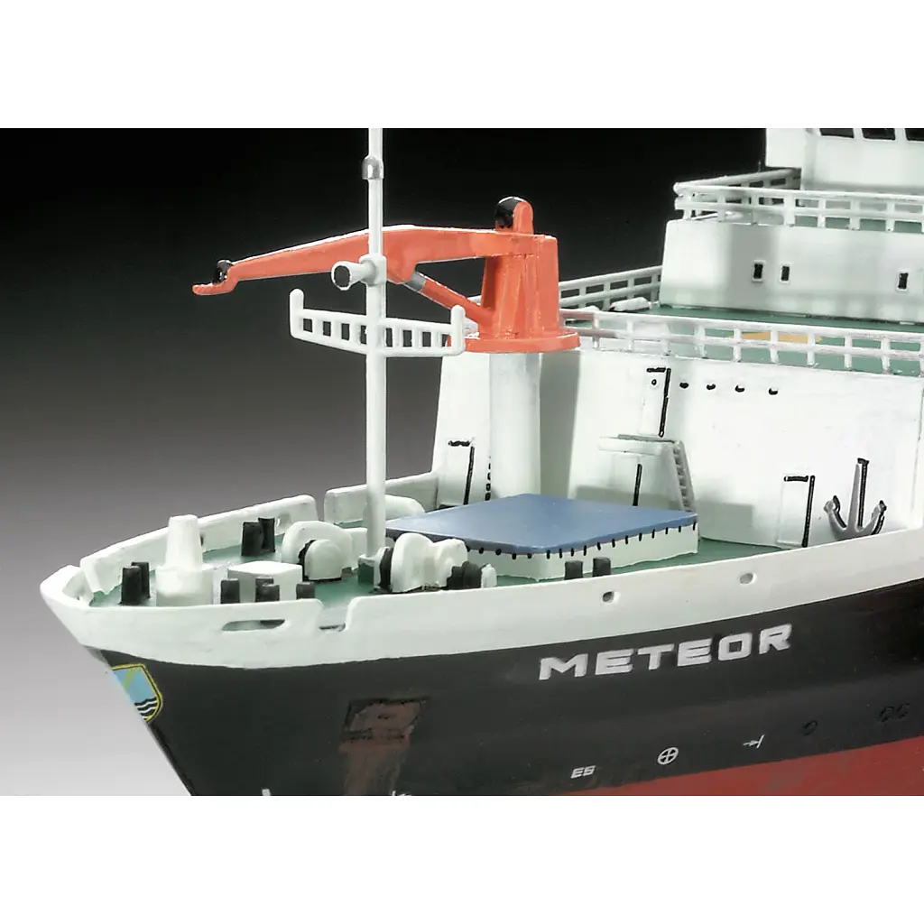 Сборная модель Revell Немецкий исследовательский корабль Метеор уровень 4, масштаб 1:300, 181 деталь (RVL-05218) - фото 9