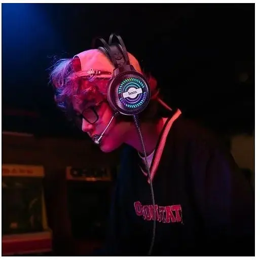 Hаушники игровые Hoco W101 Streamer gaming headphones LED подсветка 3.5 + юсб - фото 3