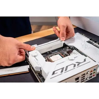 Модуль пам'яті для комп'ютера DDR5 16GB 6400 MHz Pro Overclocking White Micron (CP16G64C38U5W) - фото 20