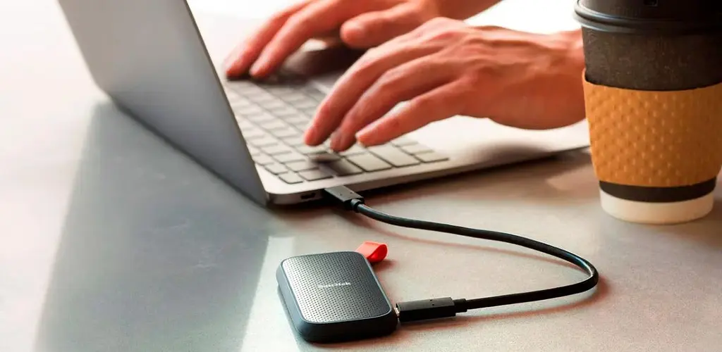 Зовнішній SSD накопичувач SanDisk Extreme Portable E30 1TB (SDSSDE30-1T00-G26) [103022] - фото 6