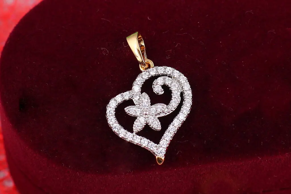 Кулон Xuping Jewelry серце з квіточкою в середині 1,9 см золотистий