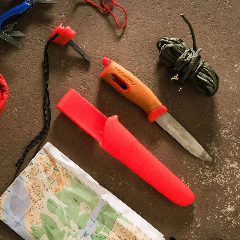 Ніж Morakniv Companion Spark Emergency S Red - фото 4