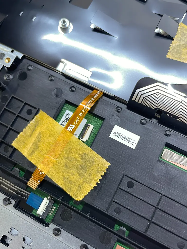 Топкейс ноутбука / верхня панель та клавіатура для ноутбука Asus ROG Strix G531GU, G531GT NumLK ver. (90NR01J3-R31UA0) Оригінал від Asus, Верхня панель клавіатури - фото 3